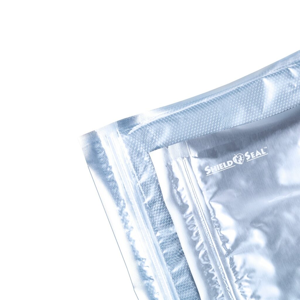 Shield N Seal 15" x 20" Metallic-Clear Pre-Cut 4mil Vac Bag w/zipper